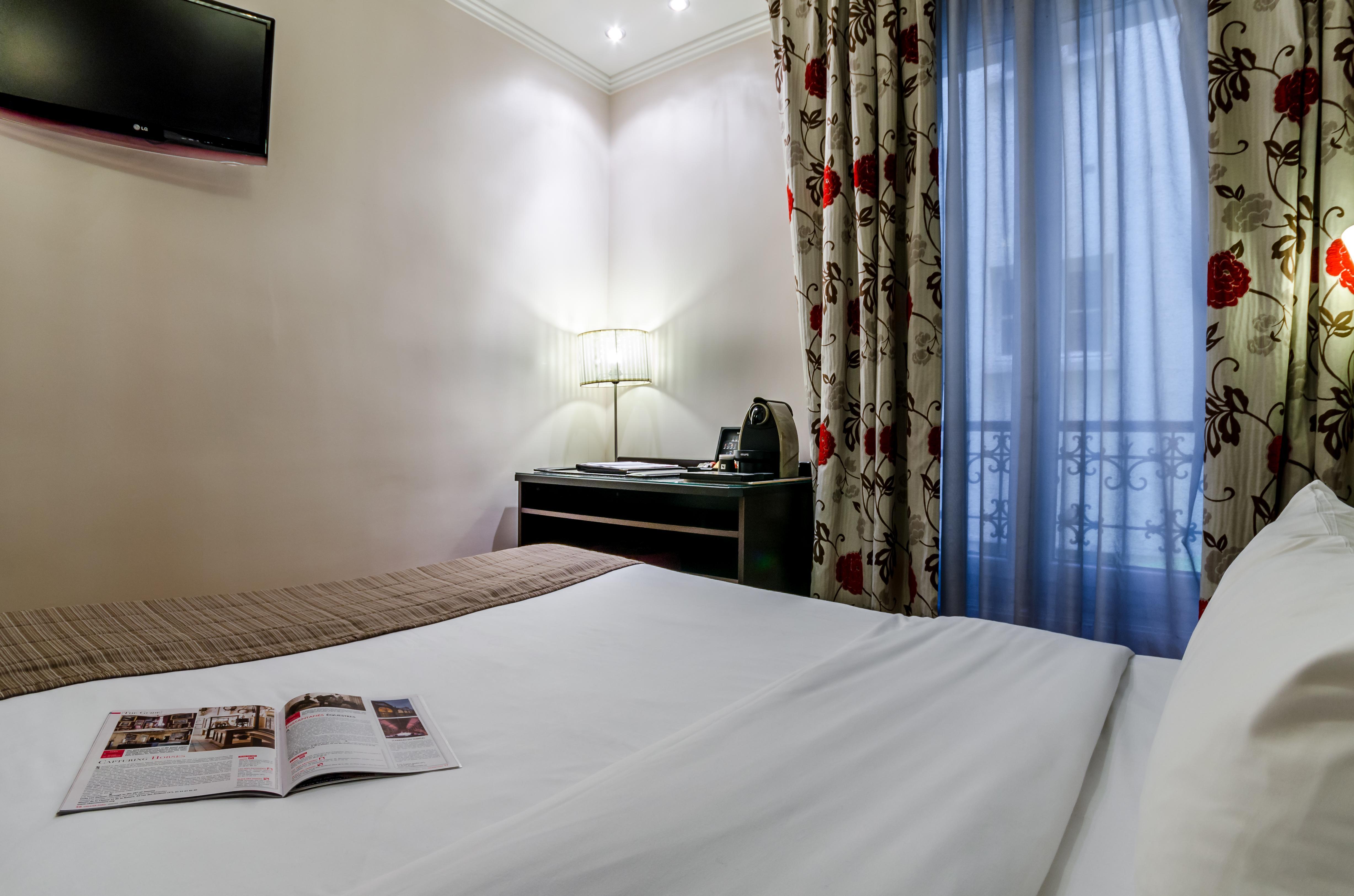 Hotel Riviera Renovated Париж Экстерьер фото