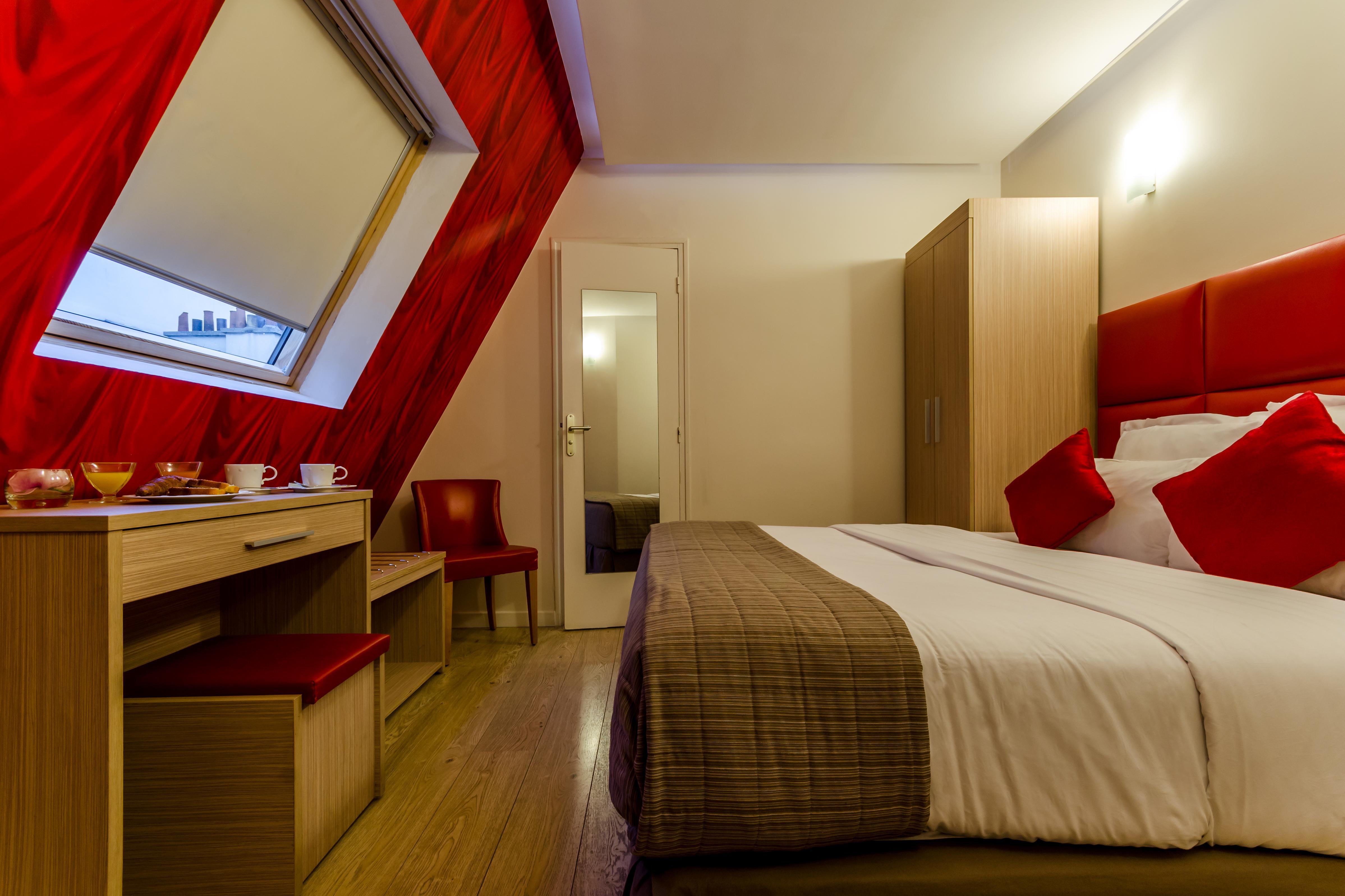 Hotel Riviera Renovated Париж Экстерьер фото