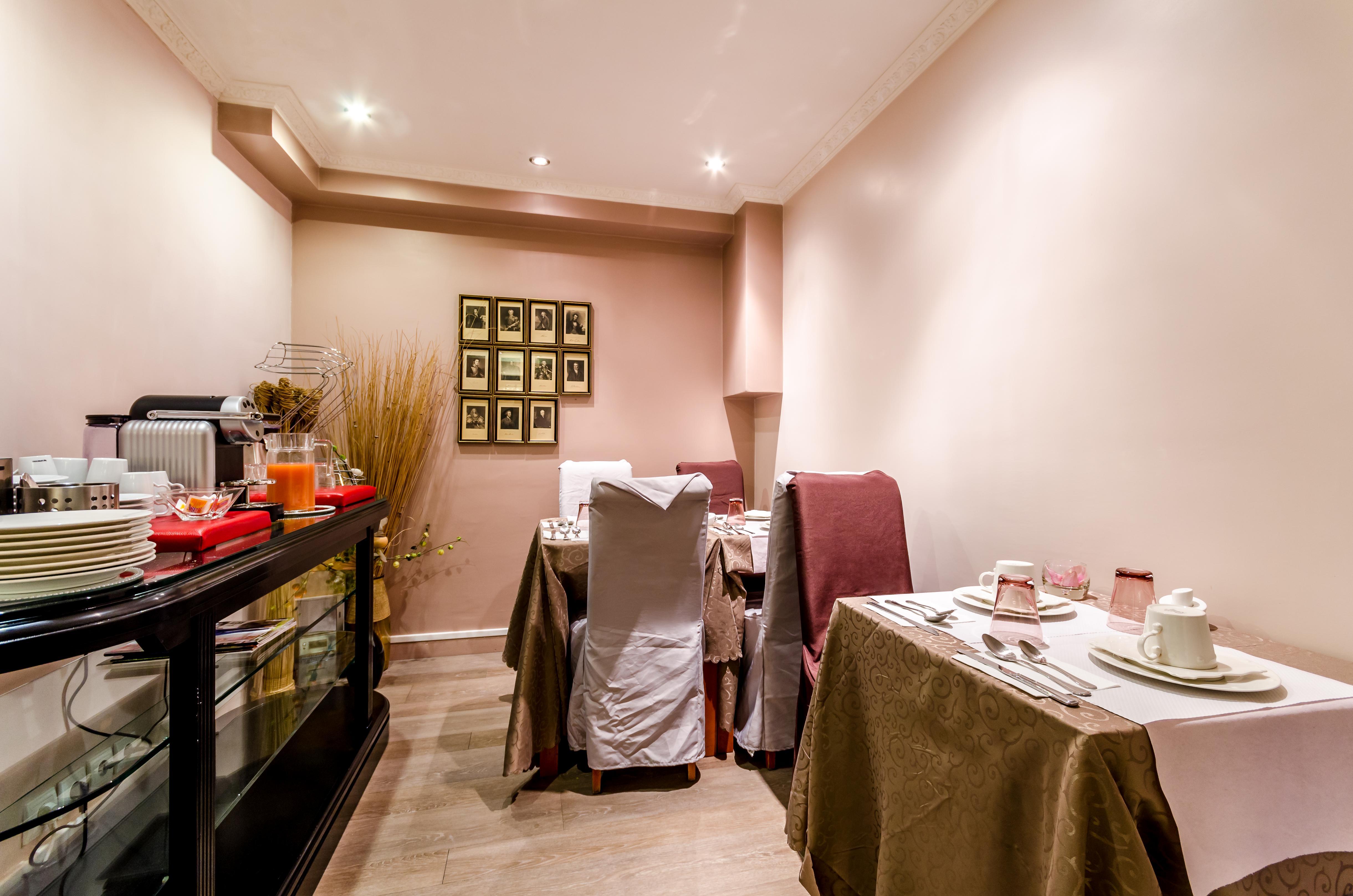Hotel Riviera Renovated Париж Экстерьер фото