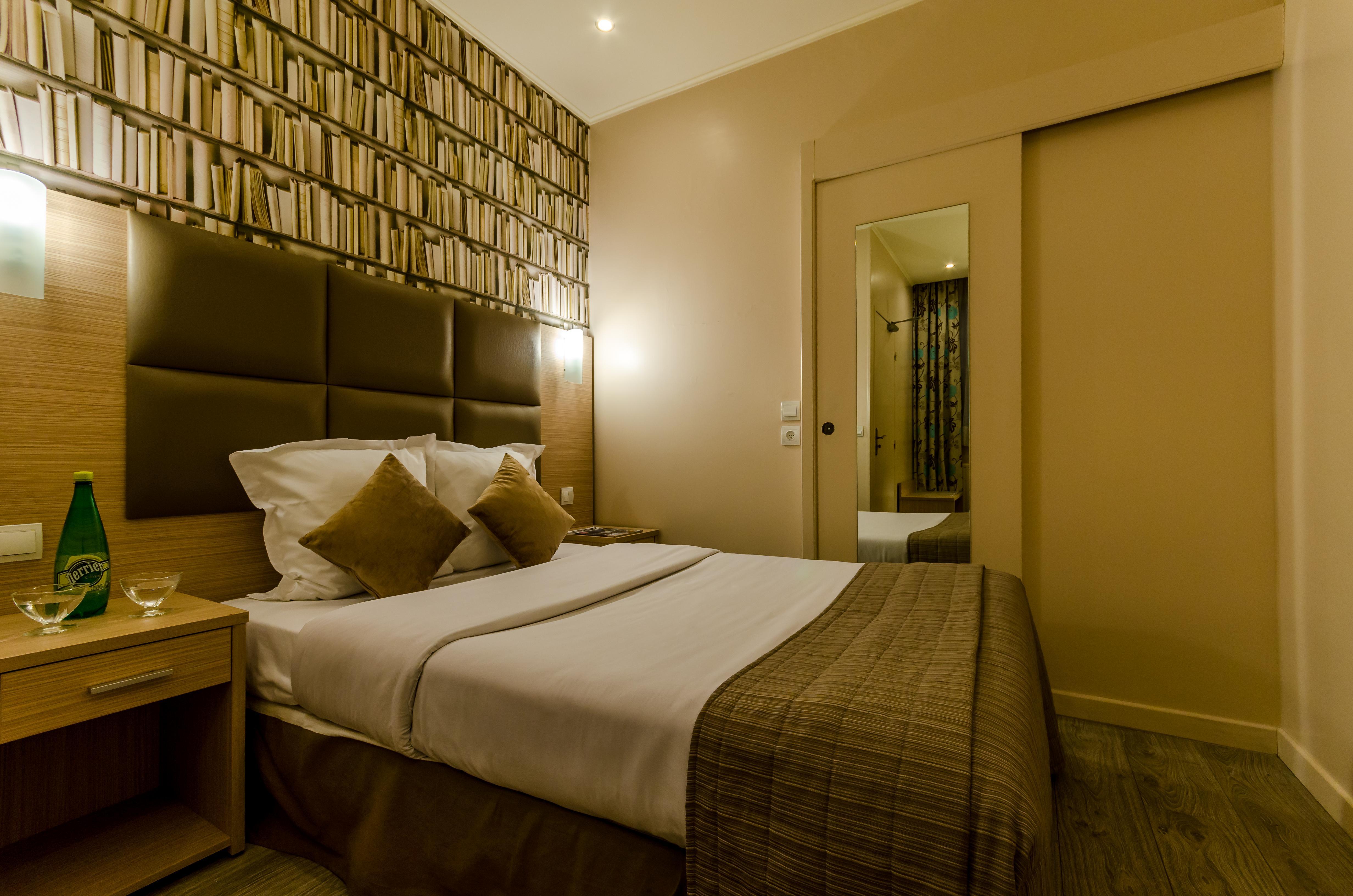 Hotel Riviera Renovated Париж Экстерьер фото