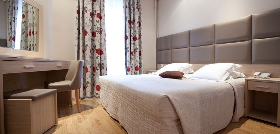 Hotel Riviera Renovated Париж Экстерьер фото