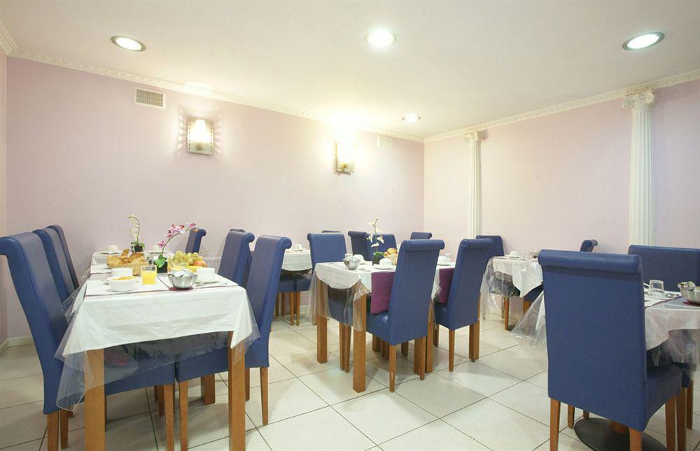 Hotel Riviera Renovated Париж Экстерьер фото